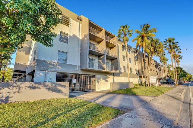 1595 NE 135th St 241, North Miami, FL 33161