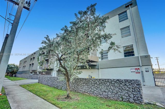 1595 NE 135th St 241, North Miami, FL 33161