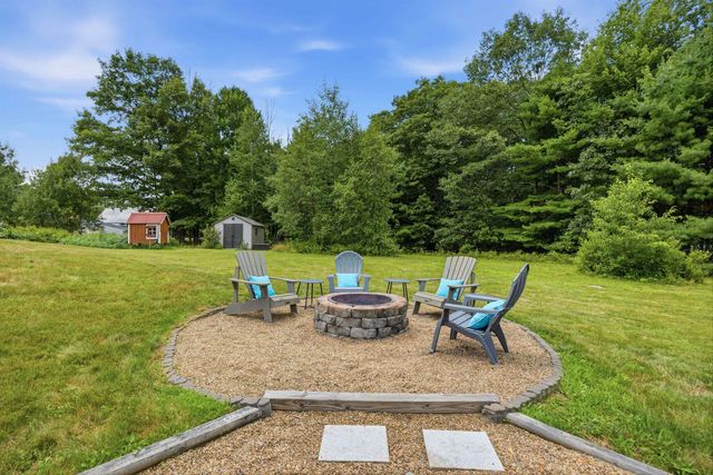 34 Dunbarton Center Road, Bow, NH 03304