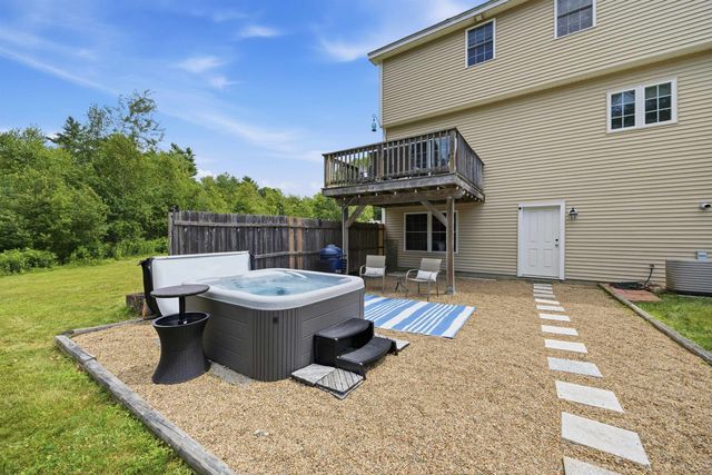 34 Dunbarton Center Road, Bow, NH 03304