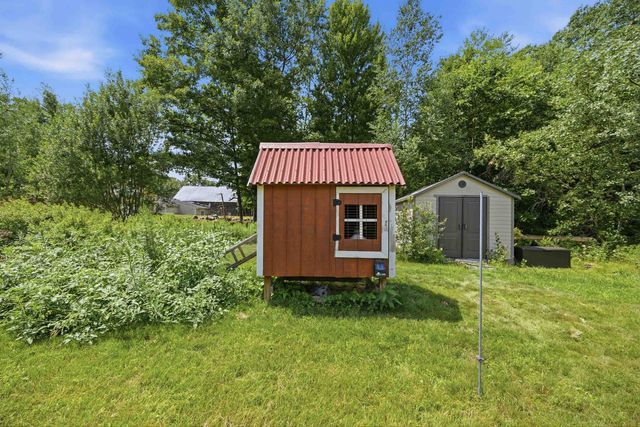 34 Dunbarton Center Road, Bow, NH 03304