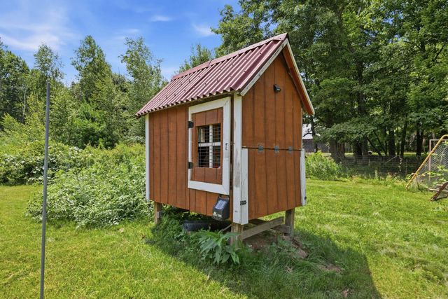 34 Dunbarton Center Road, Bow, NH 03304