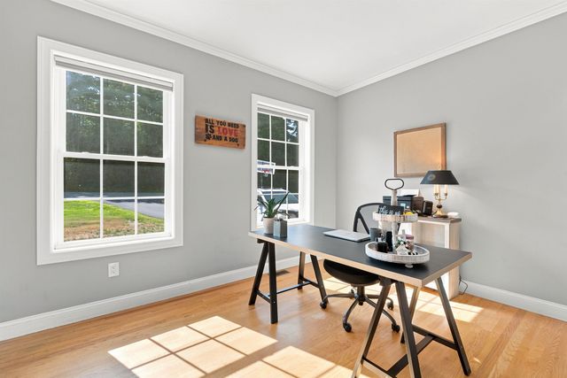 34 Dunbarton Center Road, Bow, NH 03304