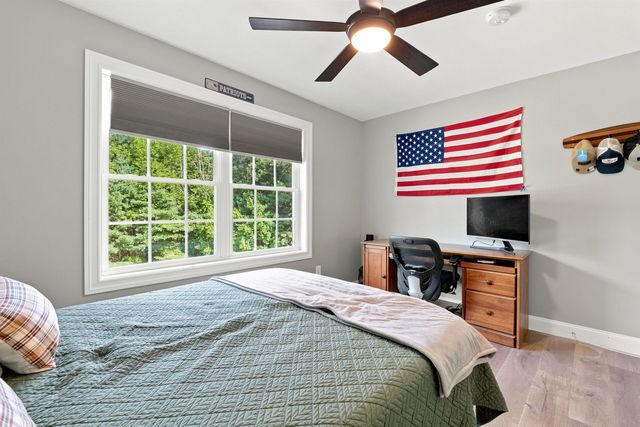 34 Dunbarton Center Road, Bow, NH 03304