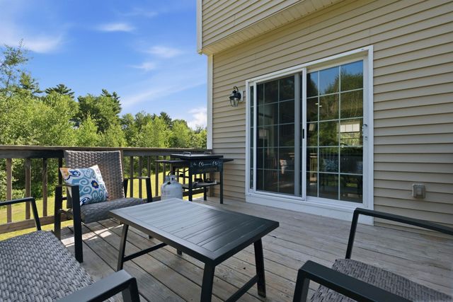 34 Dunbarton Center Road, Bow, NH 03304