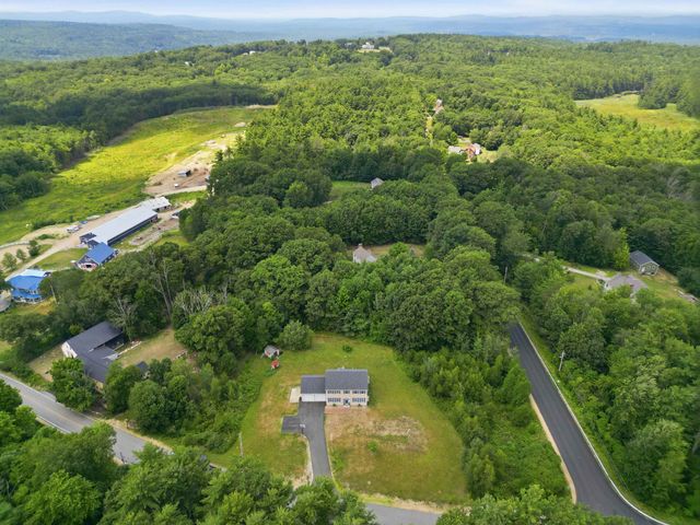 34 Dunbarton Center Road, Bow, NH 03304
