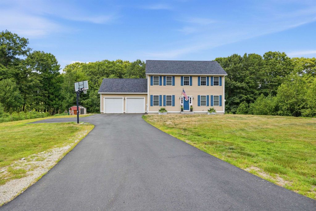 34 Dunbarton Center Road, Bow, NH 03304