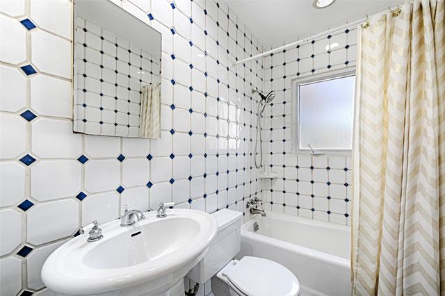 1707 Homewood Place, Dallas, TX 75224