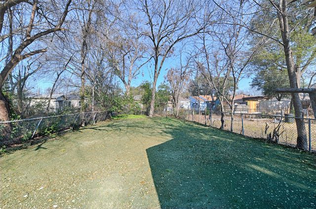 1707 Homewood Place, Dallas, TX 75224