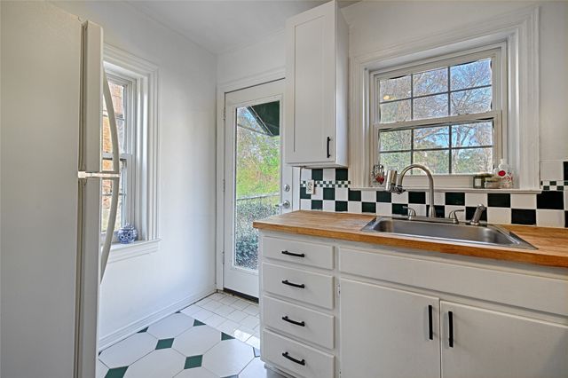 1707 Homewood Place, Dallas, TX 75224