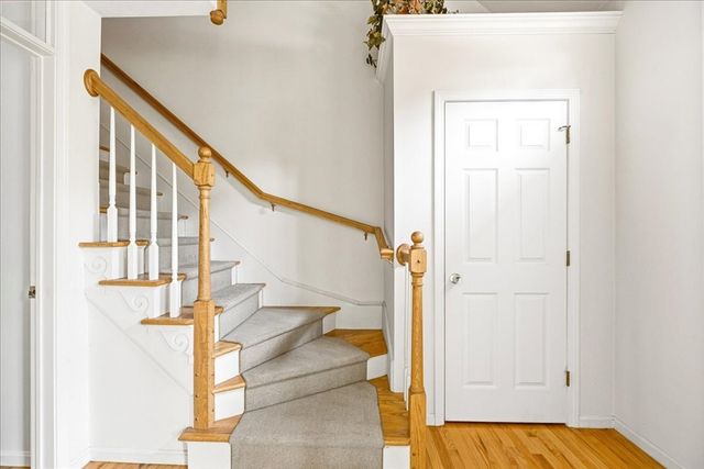45 Cobblestone Ln, Weymouth, MA 02190