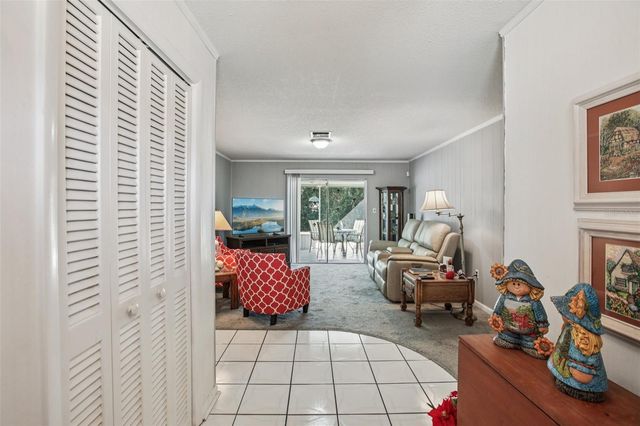 1525 LESLIE DRIVE, Lakeland, FL 33801