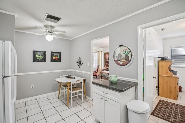 1525 LESLIE DRIVE, Lakeland, FL 33801