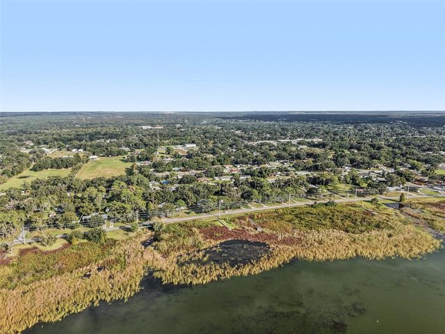 1525 LESLIE DRIVE, Lakeland, FL 33801