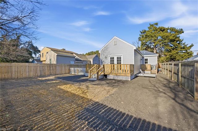 407 Pine AVE, Newport News, VA 23607