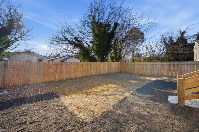 407 Pine AVE, Newport News, VA 23607