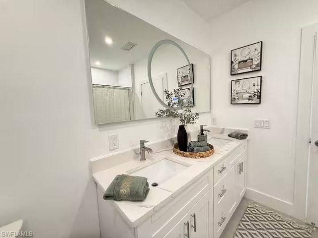 3911 16th PL, Cape Coral, FL 33909