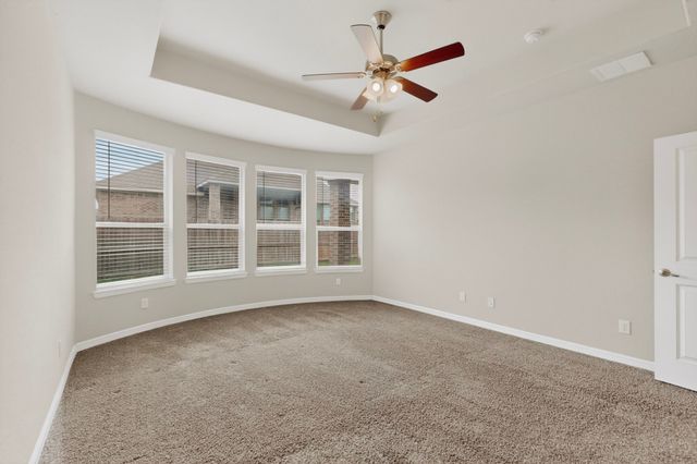7811 Links Drive, Arlington, TX 76001