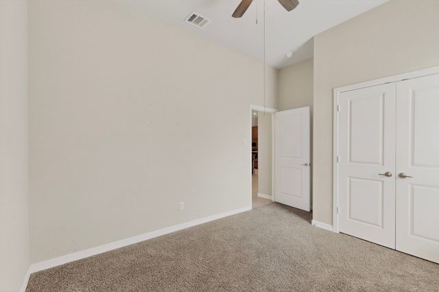 7811 Links Drive, Arlington, TX 76001