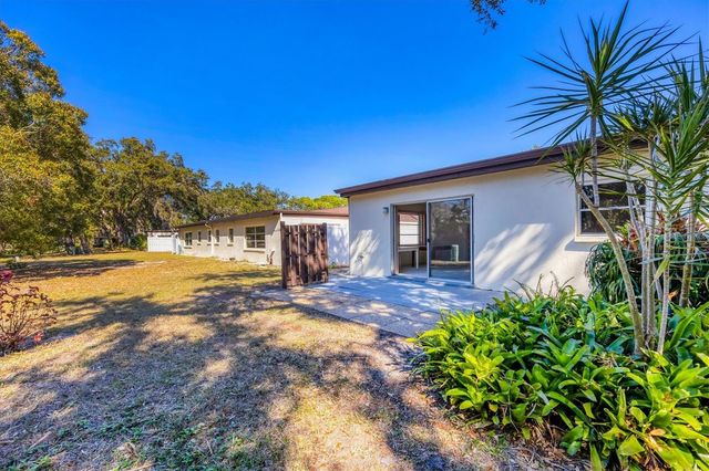 6238 GREEN VIEW CIRCLE 69, Sarasota, FL 34231