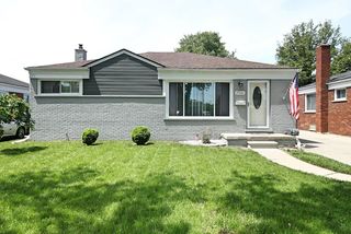 29261 Grant Street, Saint Clair Shores, MI 48081