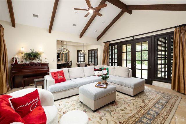 7417 N 4th Street, Mcallen, TX 78504