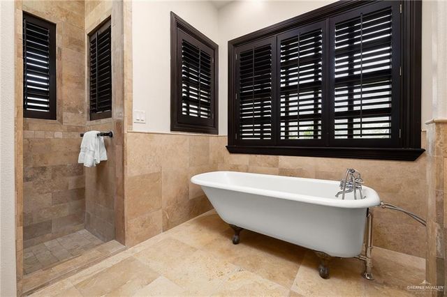 7417 N 4th Street, Mcallen, TX 78504