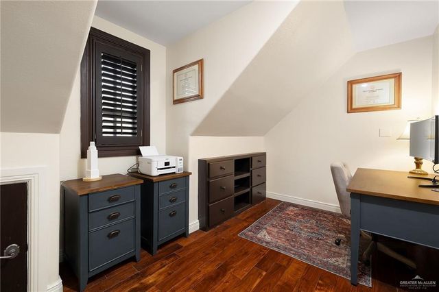 7417 N 4th Street, Mcallen, TX 78504