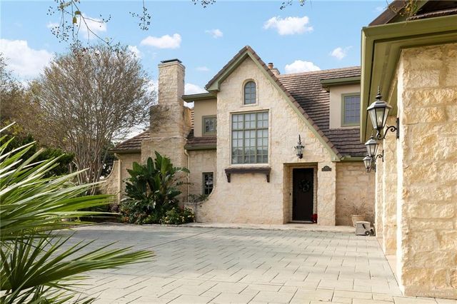 7417 N 4th Street, Mcallen, TX 78504