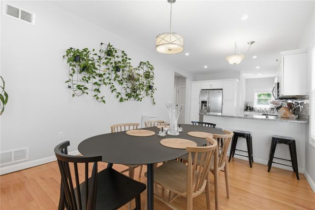 22 Taft Avenue 1, Providence, RI 02906