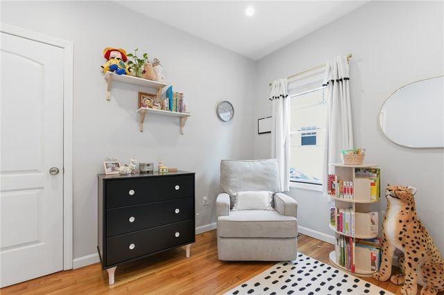 22 Taft Avenue 1, Providence, RI 02906