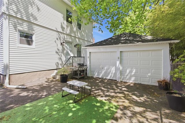 22 Taft Avenue 1, Providence, RI 02906