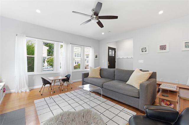 22 Taft Avenue 1, Providence, RI 02906
