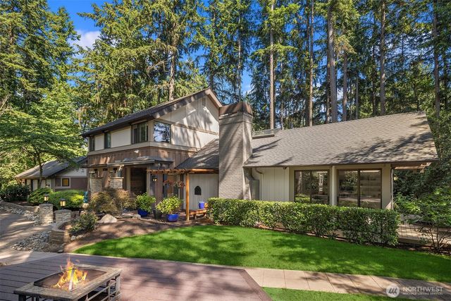 3720 131st Avenue NE, Bellevue, WA 98005
