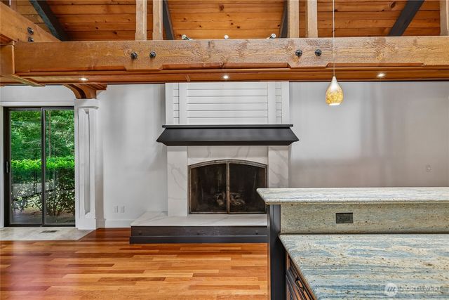3720 131st Avenue NE, Bellevue, WA 98005