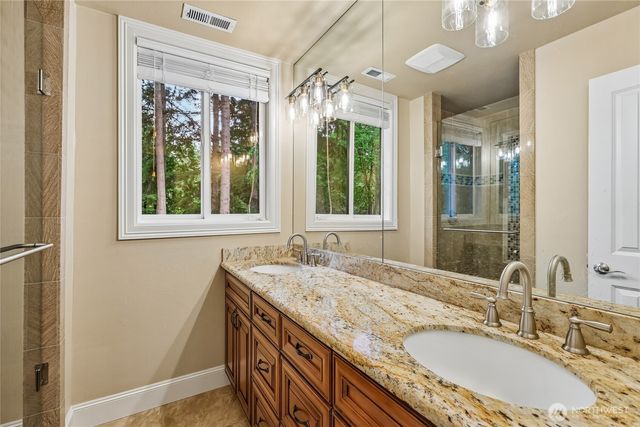 3720 131st Avenue NE, Bellevue, WA 98005