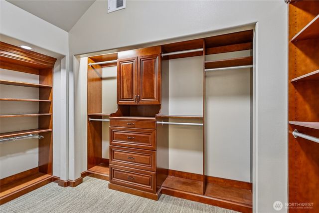 3720 131st Avenue NE, Bellevue, WA 98005