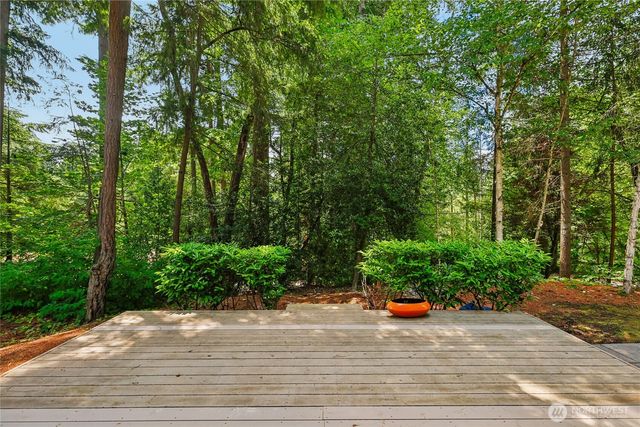 3720 131st Avenue NE, Bellevue, WA 98005