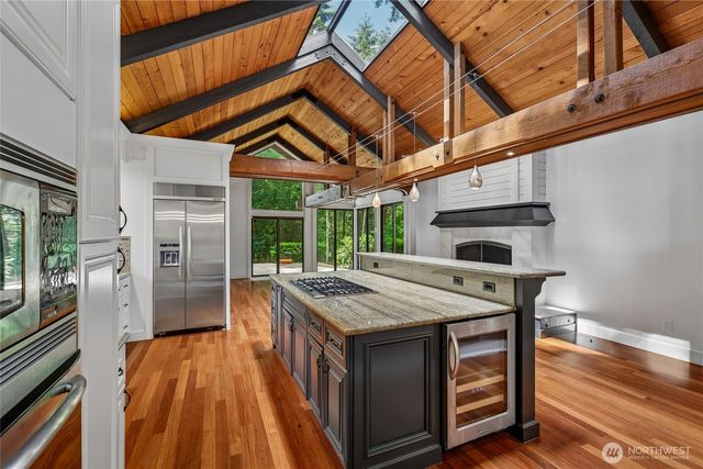 3720 131st Avenue NE, Bellevue, WA 98005