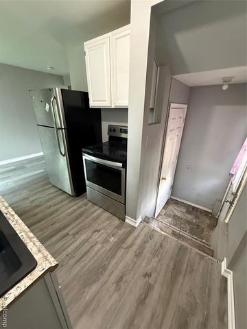 5489 Avis Drive, Burton, MI 48519