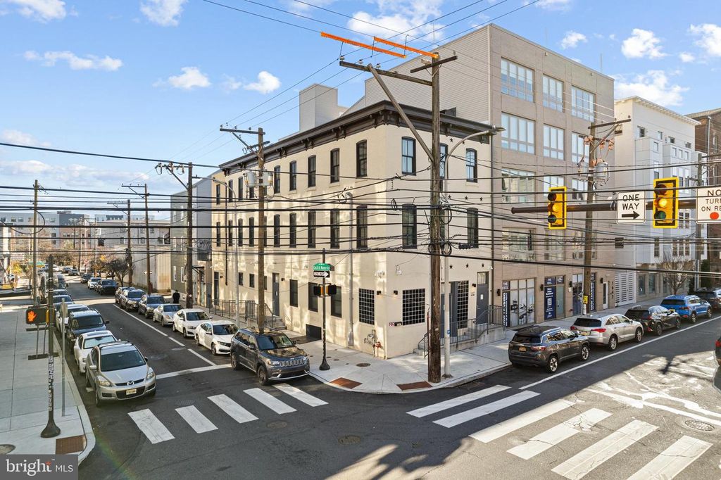 1647 N 2ND ST, Philadelphia, PA 19122