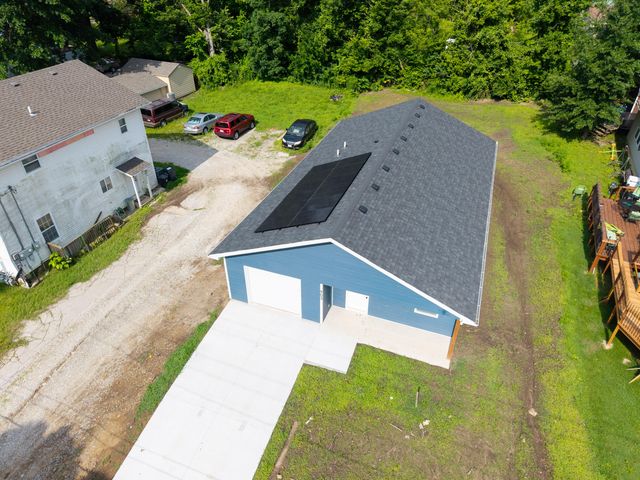 903 N GARTH AVE, Columbia, MO 65203
