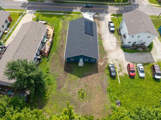 903 N GARTH AVE, Columbia, MO 65203