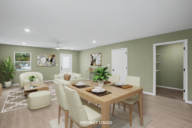 903 N GARTH AVE, Columbia, MO 65203