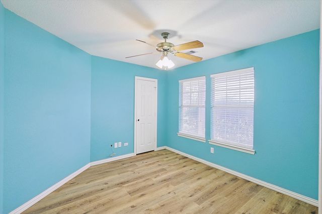 176 Lexington Court, Haslet, TX 76052