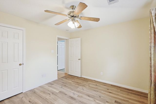 176 Lexington Court, Haslet, TX 76052
