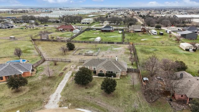176 Lexington Court, Haslet, TX 76052