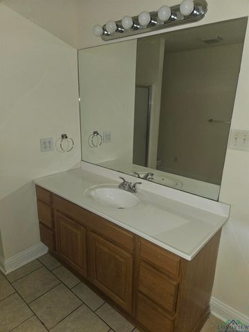 4012 Wesley St., Longview, TX 75605