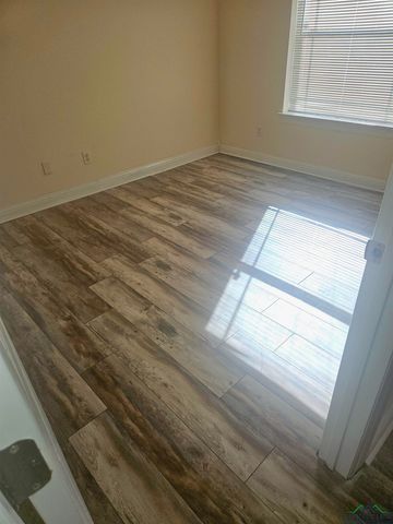 4012 Wesley St., Longview, TX 75605