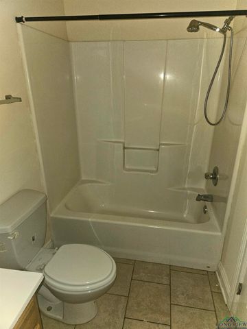 4012 Wesley St., Longview, TX 75605